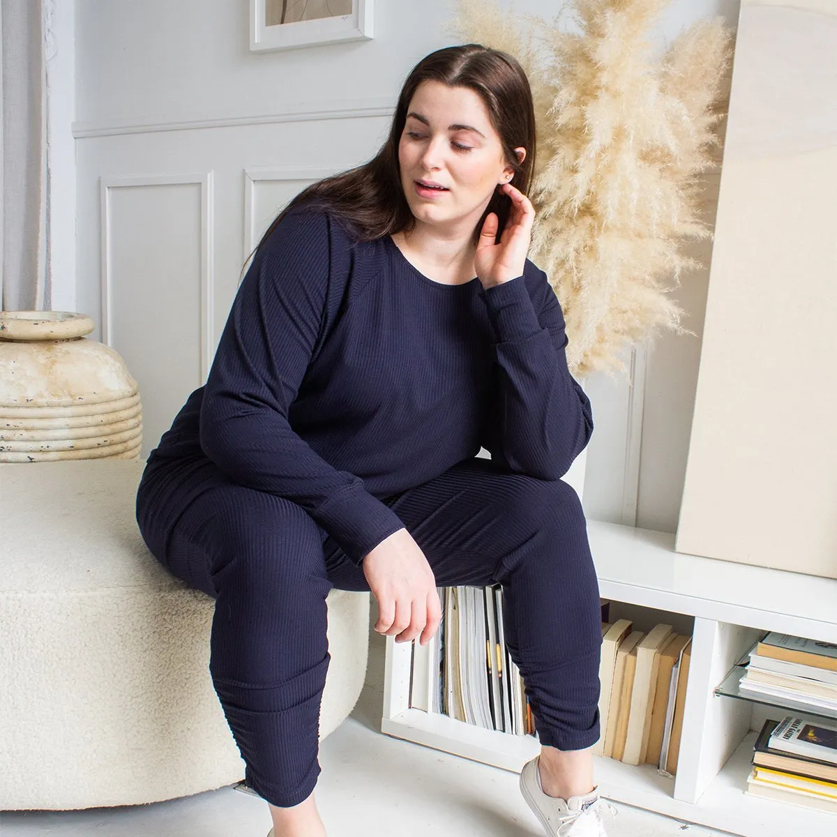 The Dressy Sweatpant in Navy Blue Rib